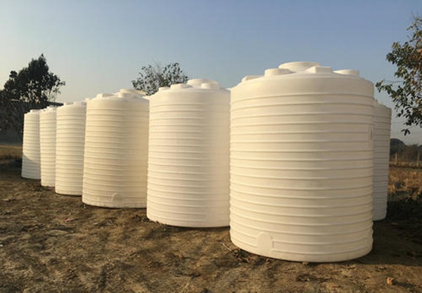 杨浦区PE塑料水箱储罐的运输装车经验分享